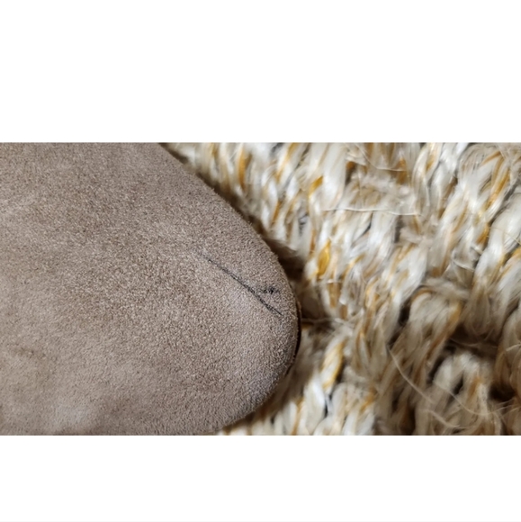 Manolo Blanik Allurasa 50 Beige Suede Slingback Block Heel EU 37 - Picture 3 of 4